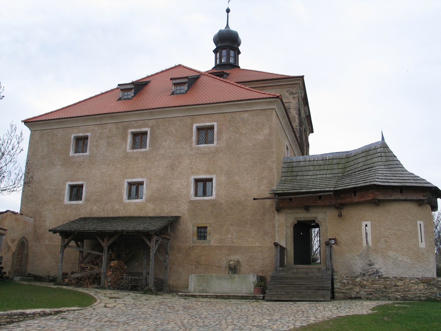 Malesov